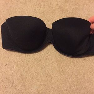 Black Strapless Bra